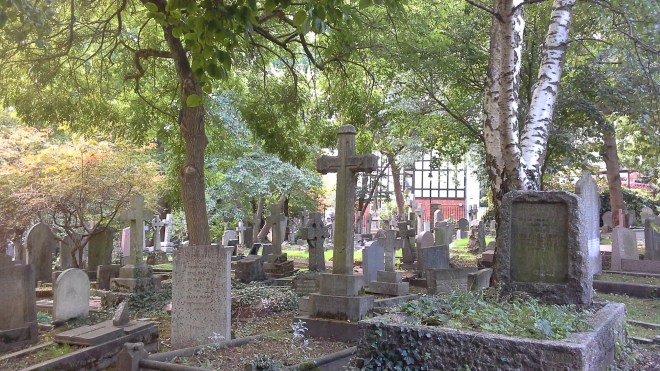 Highgate cemetery