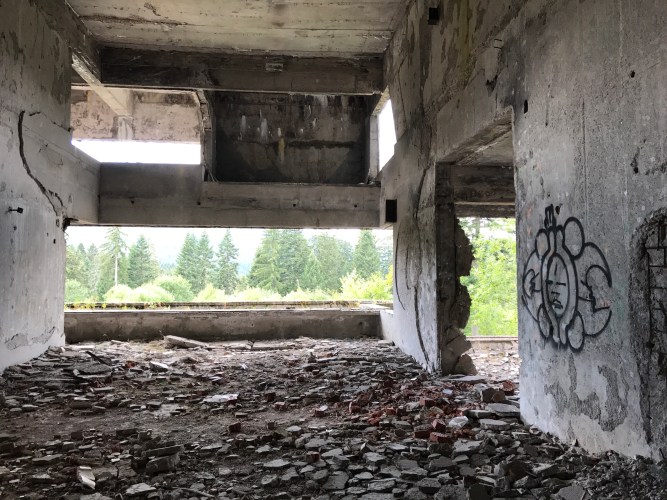 Sarajevo abandoned buildings